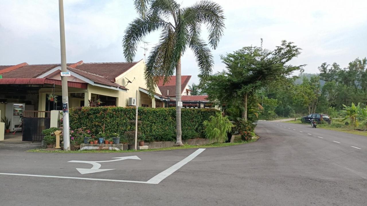 Inap Desa Putrajaya Guesthouse With Private Pool Kajang Bagian luar foto