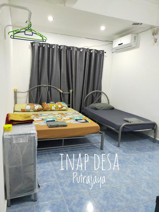 Inap Desa Putrajaya Guesthouse With Private Pool Kajang Bagian luar foto